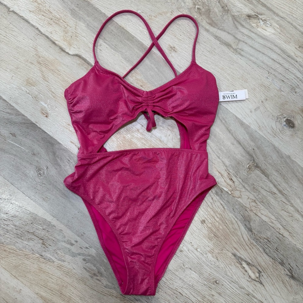 Victoria’s Secret Swim Pink Shimmer Cut Out One Piece Swimsuit NWT Size M